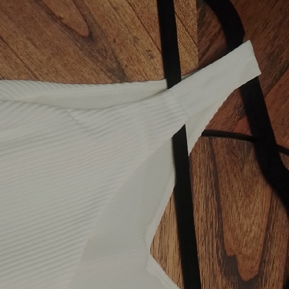 White Ribbed Flow Tank Top - Picture 3 of 6